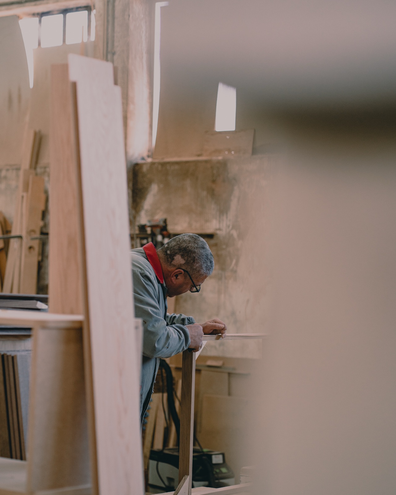 Мастер-ремесленник за работой