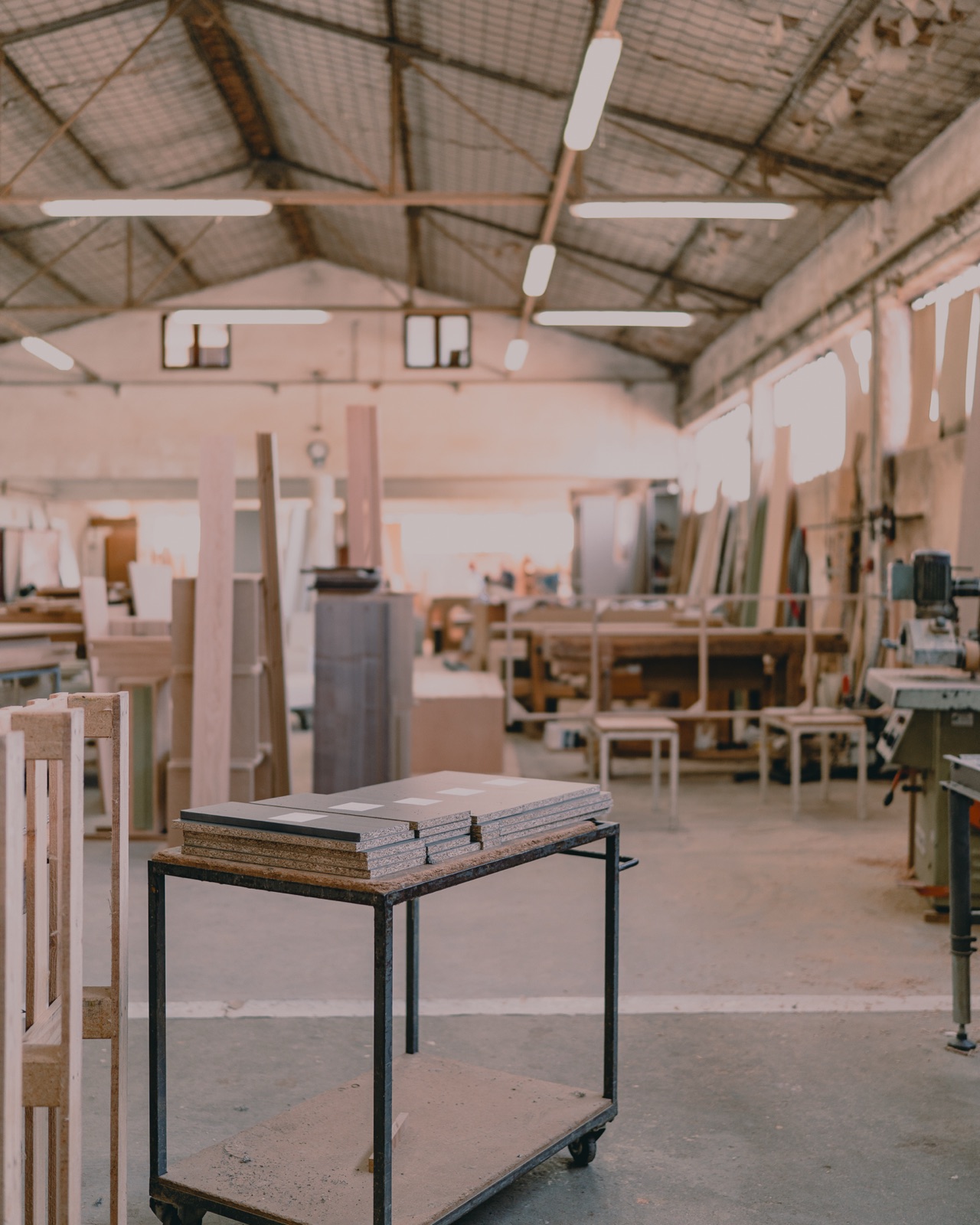 Тележка с материалами